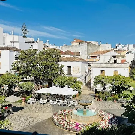 Plaza Flores Apartment